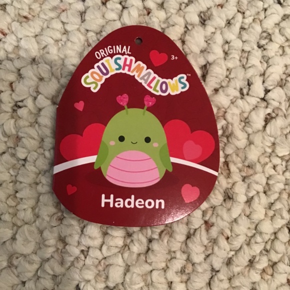 Hadeon Valentines Squishmallow - Picture 3 of 3